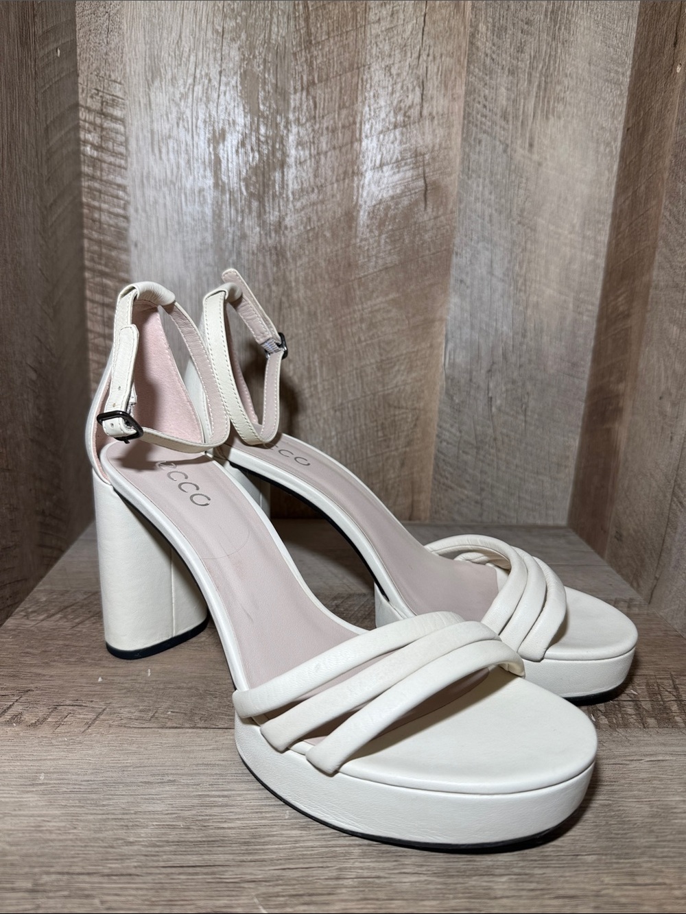 ECCO Elevate Sculpted Sandal Platform - Picture 6 of 15